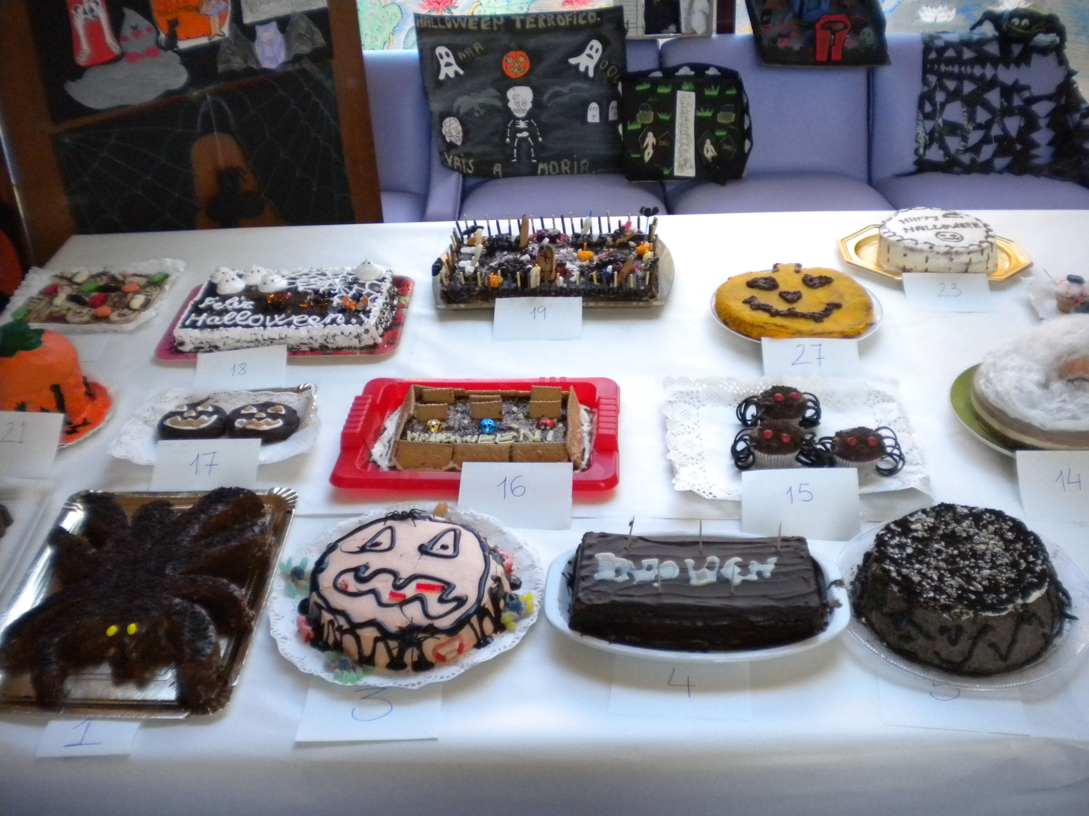 more cakes