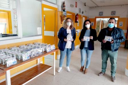 Donación mascarillas colegio febrero 2021 01