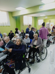 mayores con tarjetas